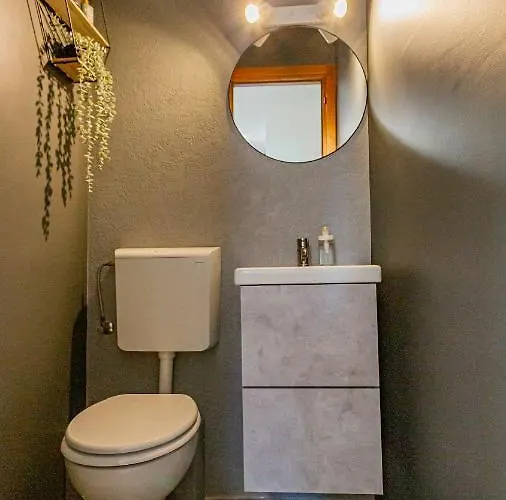 Apartman New Delux Garden With Hotube ****